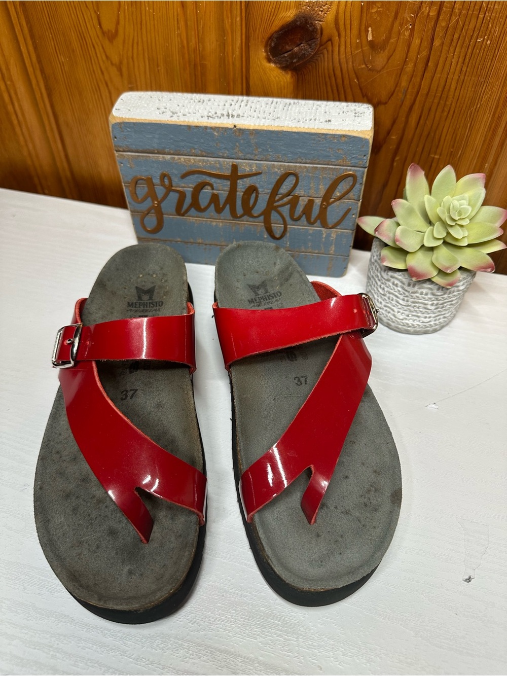 Mephisto Red Patent Leather Crossover Slide Sandals